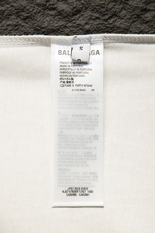 バレンシアガコピー Balenciaga 刺繍ロゴ入り半袖Tシャツ