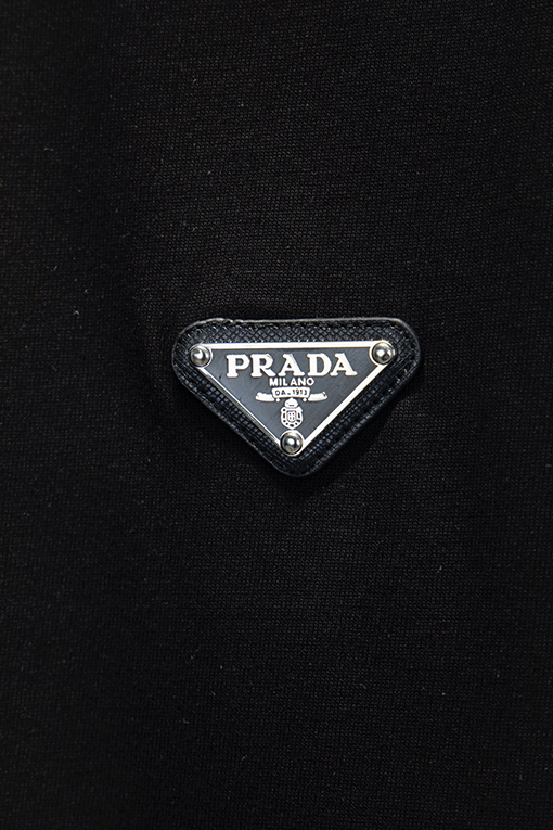 プラダ PRADA 胸元に輸入された三角形のロゴ刺繍が施された半袖Tシャツ