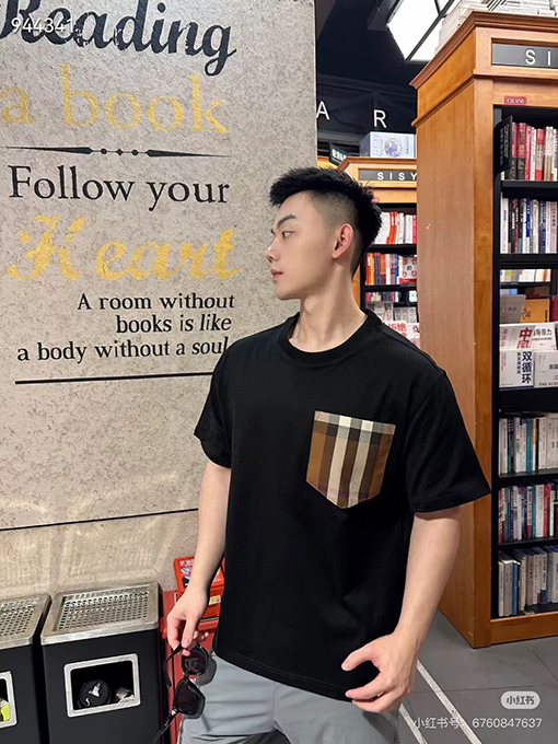 バーバリーコピー ポケット付きチェック柄半袖Tシャツ