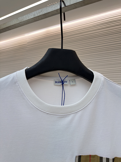 バーバリーコピー ポケット付きチェック柄半袖Tシャツ