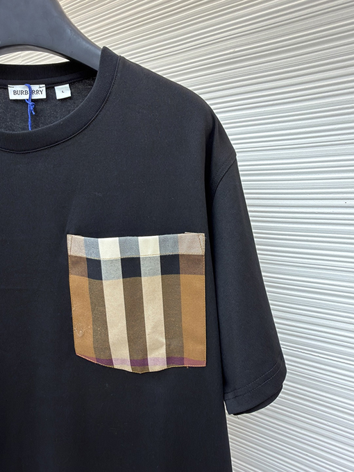 バーバリーコピー ポケット付きチェック柄半袖Tシャツ