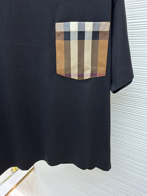 バーバリーコピー ポケット付きチェック柄半袖Tシャツ