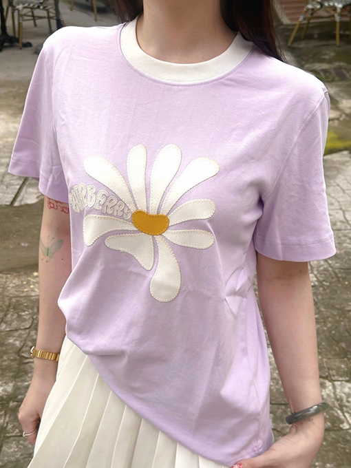 バーバリーコピー レディースデイジー刺繍入り半袖Tシャツ