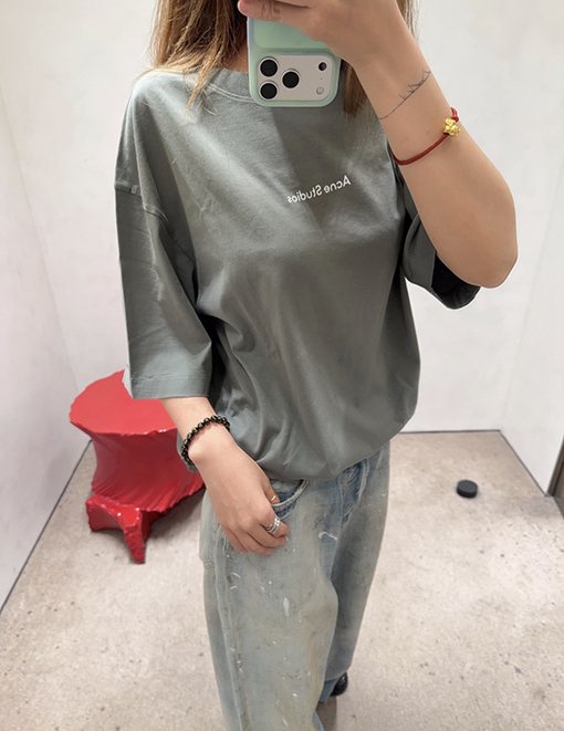 アクネストゥディオズスーパーコピー Acne Studios 色褪せたパッチワークの半袖Tシャツ