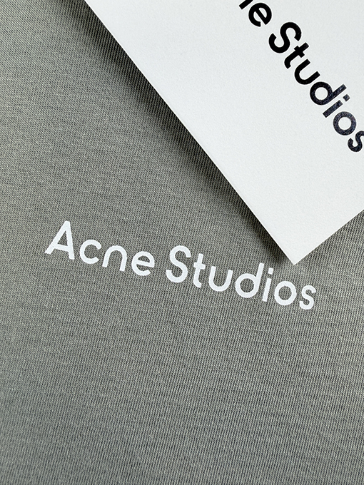 アクネストゥディオズスーパーコピー Acne Studios 色褪せたパッチワークの半袖Tシャツ