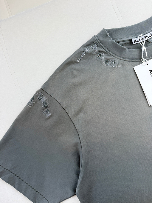 アクネストゥディオズスーパーコピー Acne Studios 色褪せたパッチワークの半袖Tシャツ