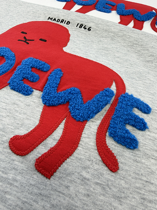 ロエベ Loewe 180周年記念限定アップリケ刺繍入り半袖Tシャツ