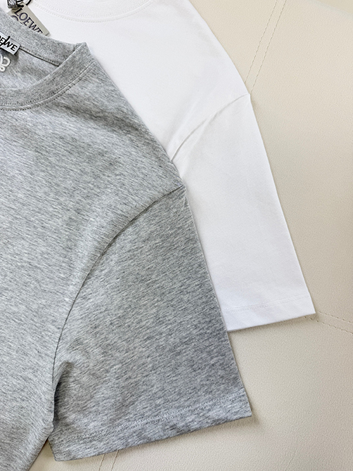 ロエベ Loewe 180周年記念限定アップリケ刺繍入り半袖Tシャツ