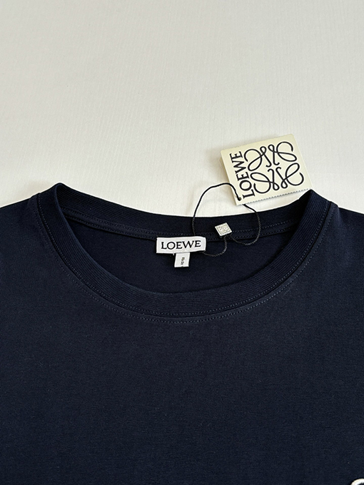 ロエベ Louis Wain コラボレーションロゴ刺繍入りクルーネック半袖Tシャツ