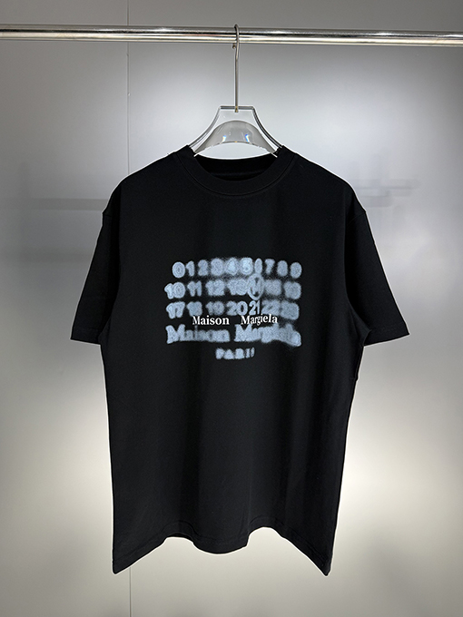 マルタンマルジェラスーパーコピー Maison Margiela 人気のデジタルプリント半袖Tシャツ
