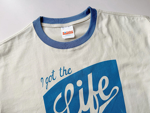 セントマイケル I got the Life Boys of Saint カラーブロックデザインの半袖Tシャツ