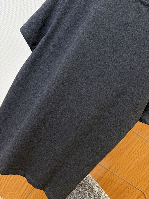 ヴェルサーチコピー メデューサ刺繍入りクルーネック半袖Tシャツ