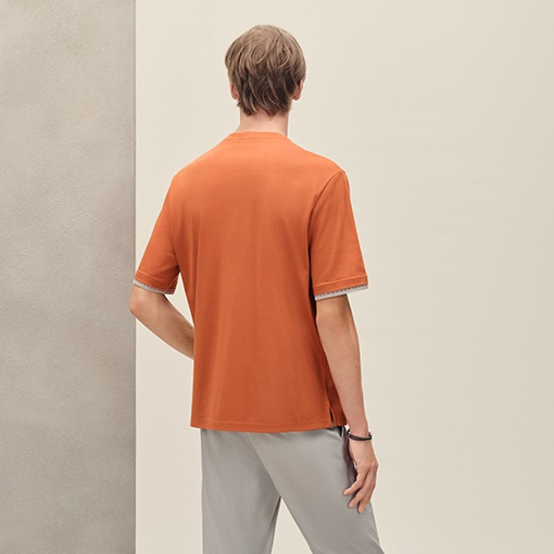エルメス カラーブロックデザインの半袖Tシャツ