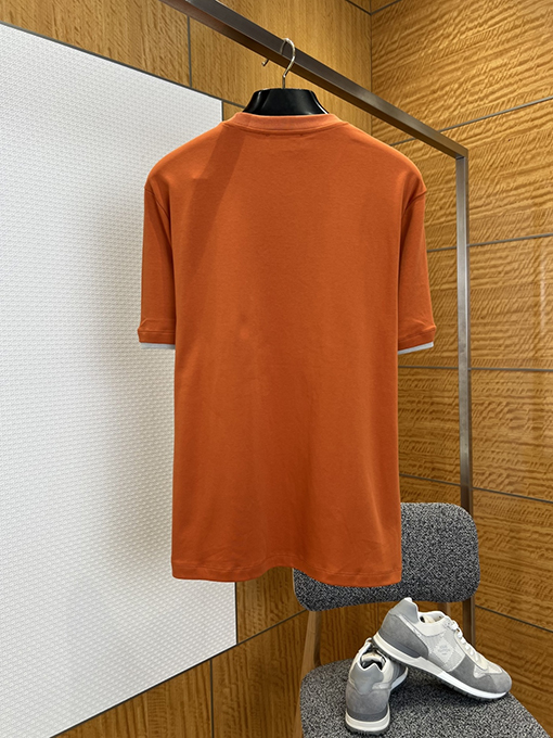 エルメス カラーブロックデザインの半袖Tシャツ