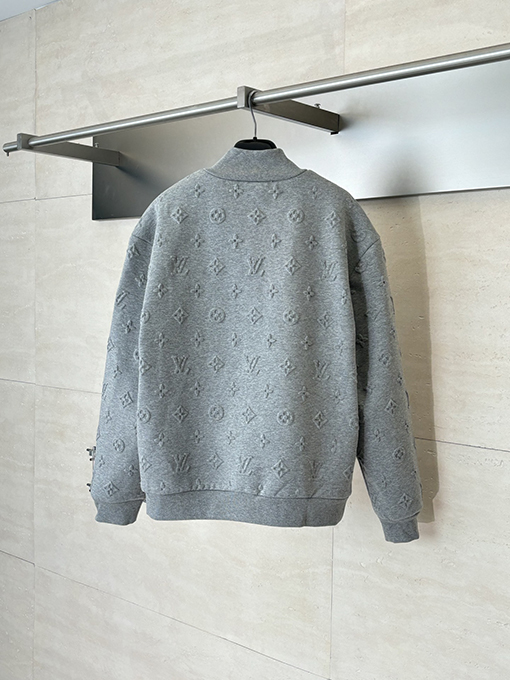 ルイヴィトン Monogram クラシックなエンボスの総柄スタンドカラージップアップジャケット
