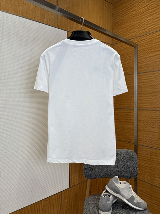 バーバリーコピー メタルウォーホースのロゴ入り無地カジュアル半袖Tシャツ