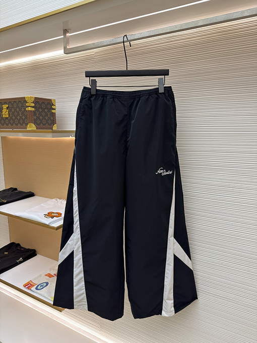 アクネストゥディオズコピー Acne Studios 刺繍ロゴ入りパンツ