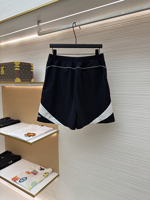 アクネストゥディオズ Acne Studios 刺繍ロゴ入りショートパンツ