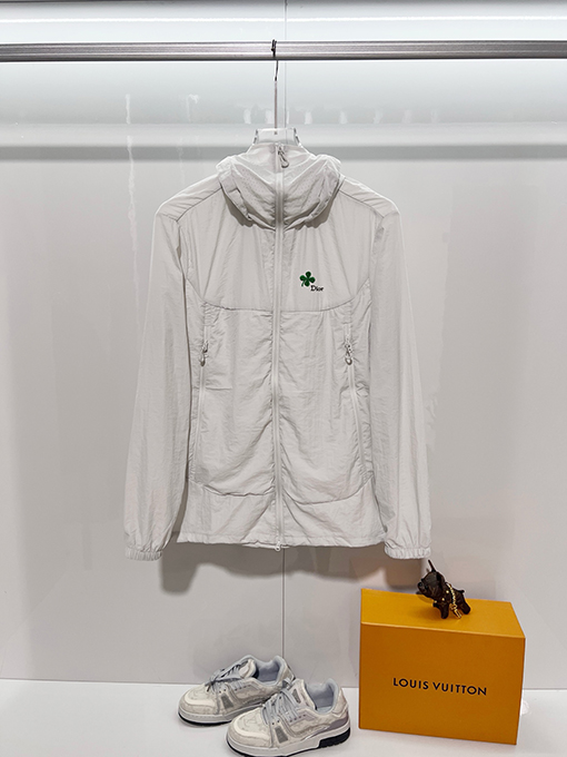 ディオール ロゴ入り四つ葉のクローバー刺繍入りフード付き日焼け防止ウィンドブレーカージャケット