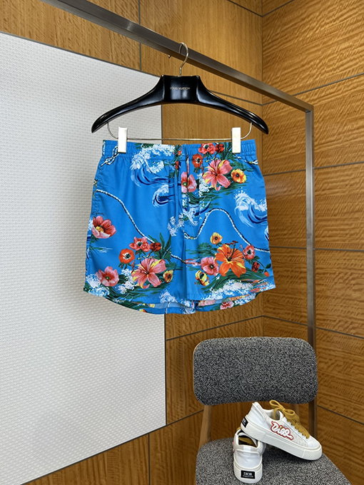 グッチコピー レトロな波模様と花柄プリントのカジュアルな半袖シャツとショートパンツのセット