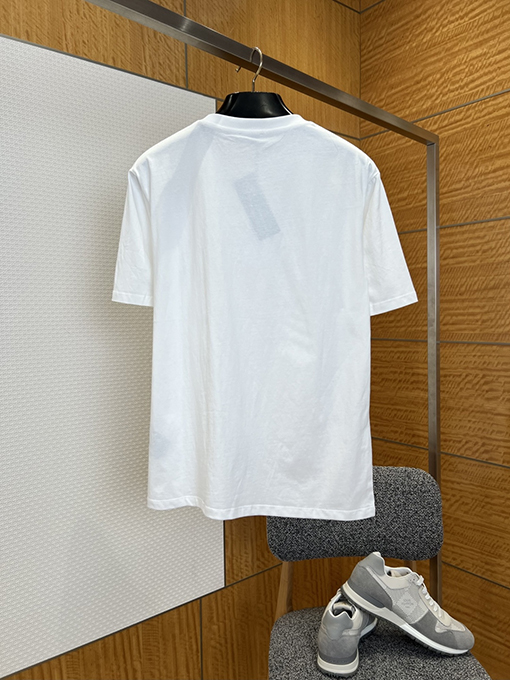 ディオールスーパーコピー ミツバチの刺繍が入ったベーシックな半袖Tシャツ