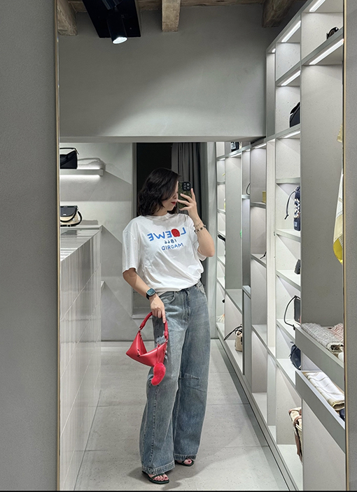 ロエベコピー Loewe 180周年記念プリント刺繍入り半袖Tシャツ