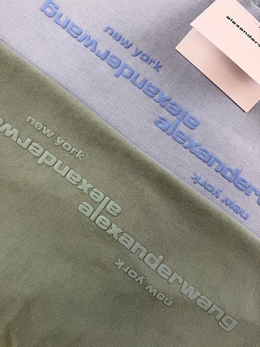アレキサンダーワンスーパーコピー Alexander Wang クラシックなカラーバーニングフォームプリント半袖Tシャツ