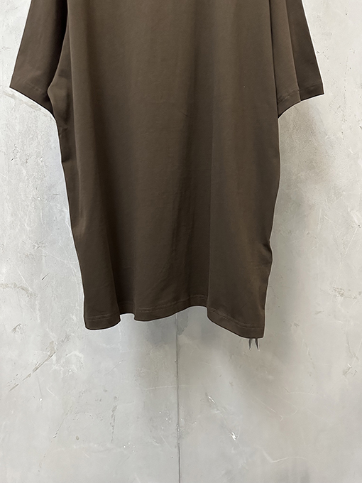 バレンシアガ スーパーコピー色のクラシックロゴ刺繍入り半袖Tシャツ