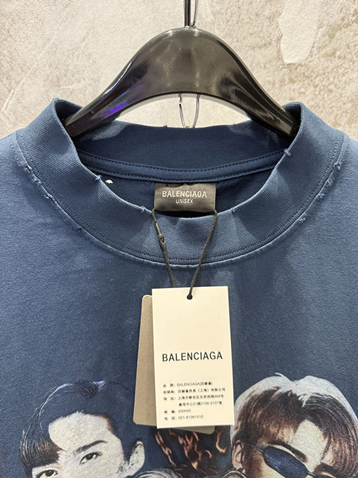 バレンシアガ スーパーコピーアンバサダーコラボレーションシリーズ シグネチャーエディション イタスタイル半袖Tシャツ