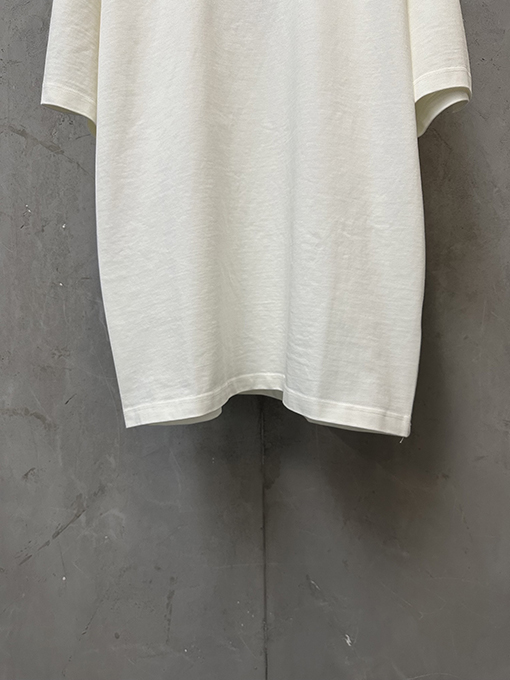 サンローランコピー クラシックな小さなロゴ刺繍入りの厚の半袖Tシャツ