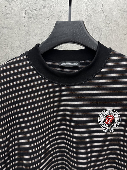 クロムハーツ ストライプ刺繍入りリバースリブ半袖Tシャツ