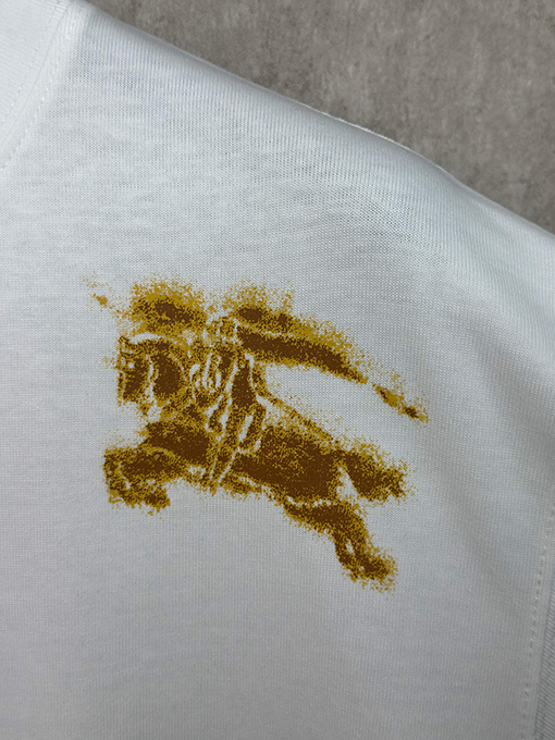 バーバリースーパーコピー クラシックな乗馬ライダーのロゴ入り半袖Tシャツ