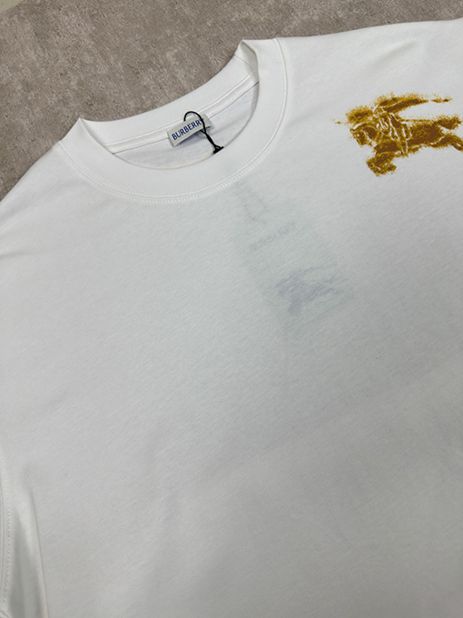 バーバリースーパーコピー クラシックな乗馬ライダーのロゴ入り半袖Tシャツ