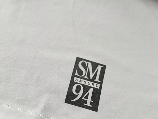 セントマイケル LOVE ALL LIMITATION NOW 背面にプリントありフレームなしダメージのレトロプリント半袖Tシャツ