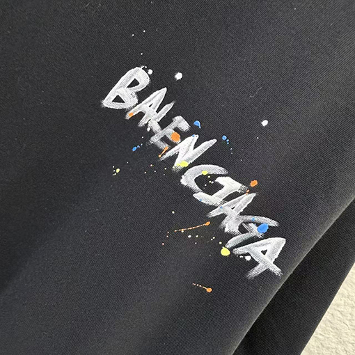 バレンシアガスーパーコピー 手描きインクスプラッシュ柄ラウンドネック半袖Tシャツ
