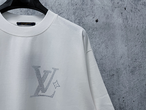 ルイヴィトンコピー LV 新モデルロゴ入りラインストーン半袖Tシャツ