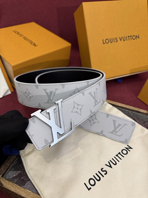 ルイヴィトン LV Initiales Monogram リバーシブル両面ベルト