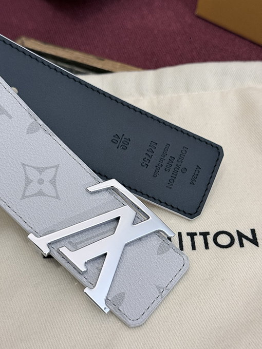 ルイヴィトン LV Initiales Monogram リバーシブル両面ベルト