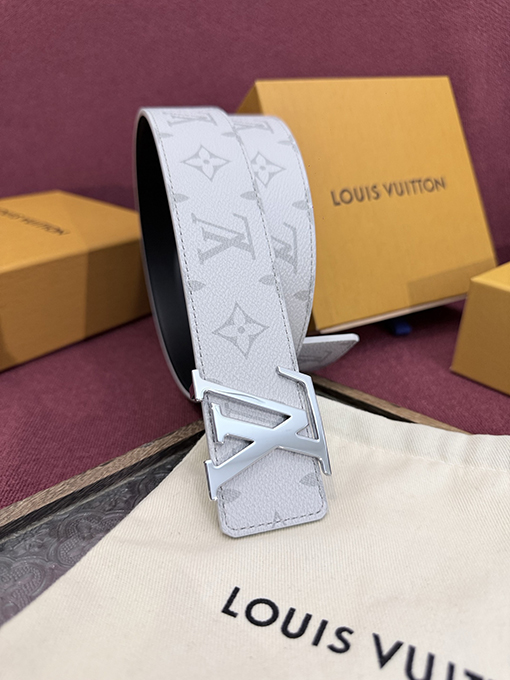 ルイヴィトン LV Initiales Monogram リバーシブル両面ベルト