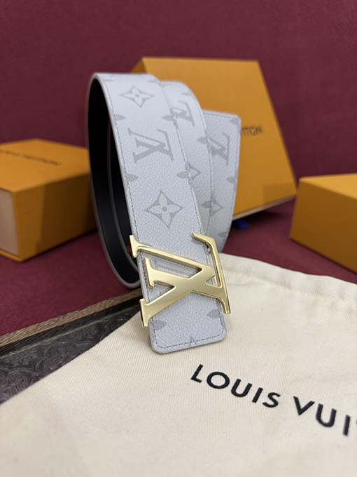 ルイヴィトンコピー LV Initiales Monogram ファッションリバーシブル両面ベルト
