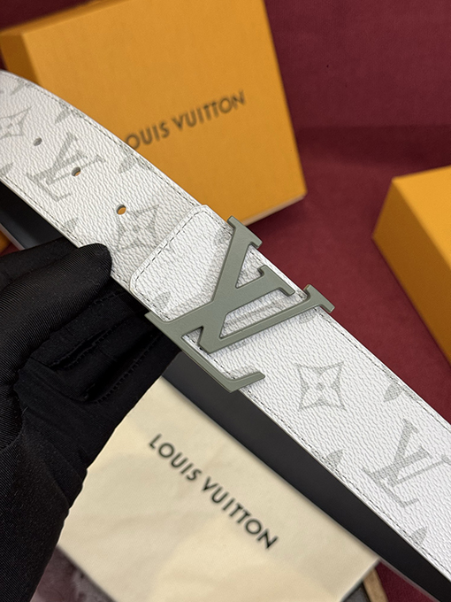 ルイヴィトンコピー LV Initiales Monogram ファッションリバーシブル両面ベルト