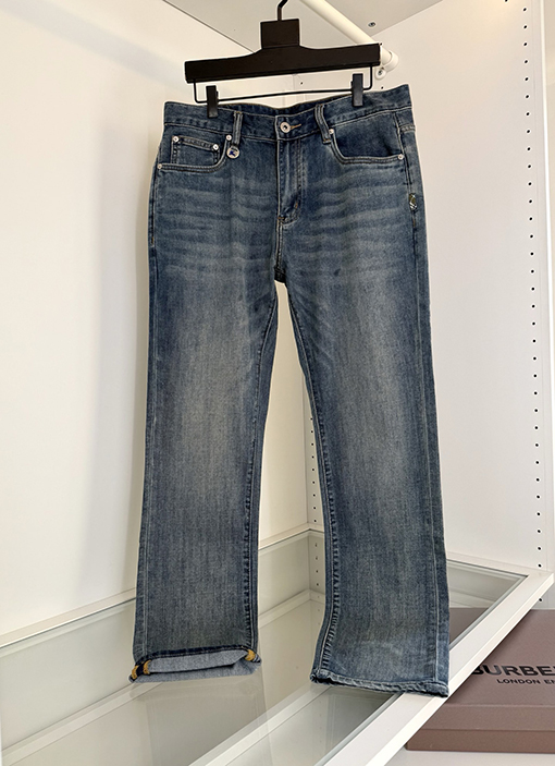 バーバリーコピー 春夏けレトロスリムストレートレッグメンズジーンズ