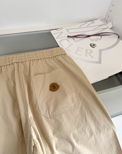 モンクレールスーパーコピー 春夏コレクション細身 ゴムウエストストレートレッグカジュアルパンツ
