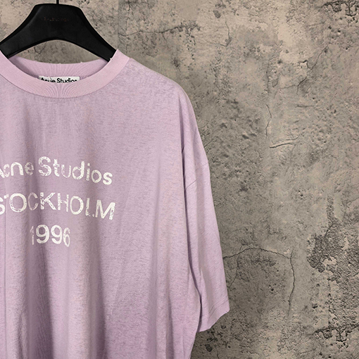 アクネストゥディオズスーパーコピー Acne Studios 1996 クラシックシリーズのダメージをした泥染め半袖Tシャツ