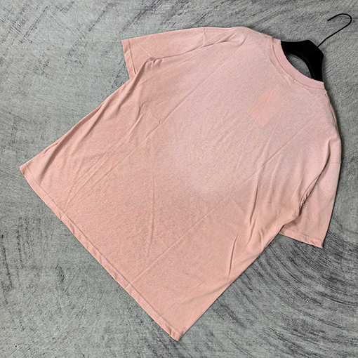 アクネストゥディオズスーパーコピー Acne Studios 1996 クラシックシリーズのダメージをした泥染め半袖Tシャツ