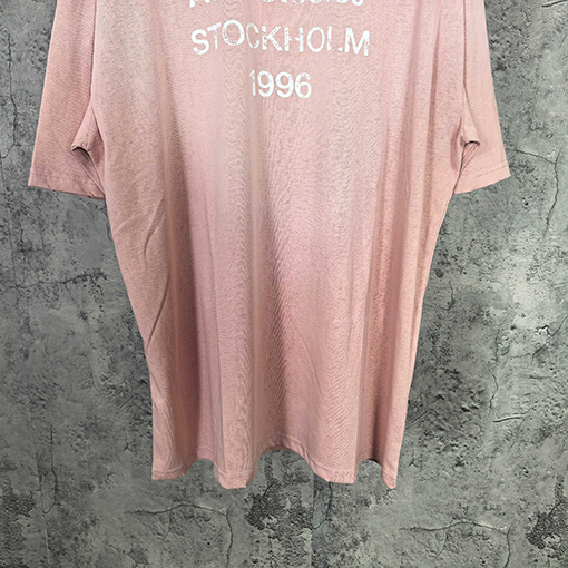 アクネストゥディオズスーパーコピー Acne Studios 1996 クラシックシリーズのダメージをした泥染め半袖Tシャツ