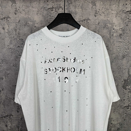 アクネストゥディオズ Acne Studios 1996 シリーズ レーザーシルバーラインストーン装飾半袖Tシャツ