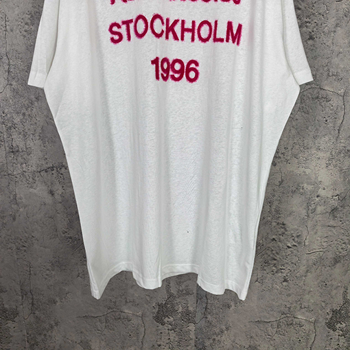 アクネストゥディオズコピー Acne Studios 1996 クラシックロゴ入りフロッキー半袖Tシャツ