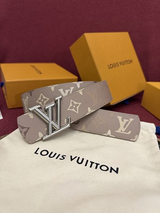 ルイヴィトン LV Dimension Monogram Surplus リバーシブルベルト