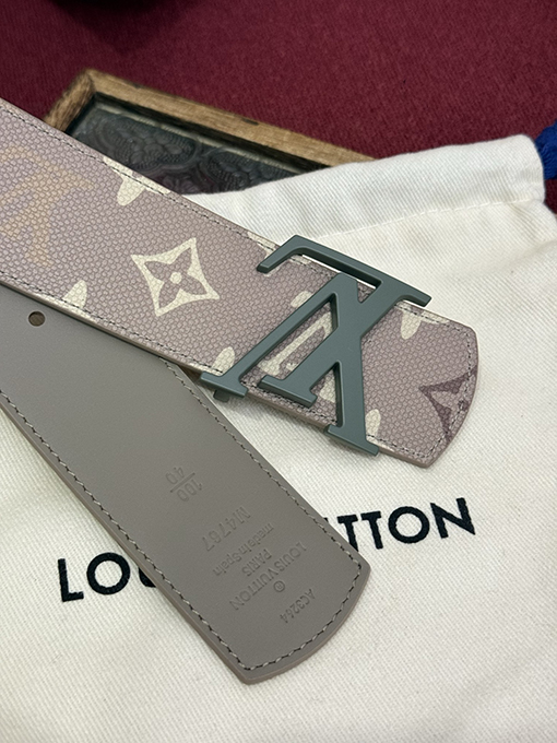 ルイヴィトン LV Dimension Monogram Surplus クラシックリバーシブルベルト